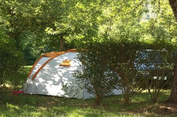 CAMPING MUNICIPAL LA GRAVE (groupes), OFFICE DE TOURISME INTERCANTONAL SAINT GENIEZ  / CAMPAGNAC