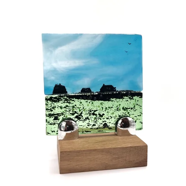 Tableau en verre fusionné, support chêne - Buron, Aubrac, Karen Sarll