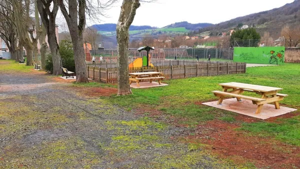 Aire de pique-nique, ROQUEFORT TOURISME