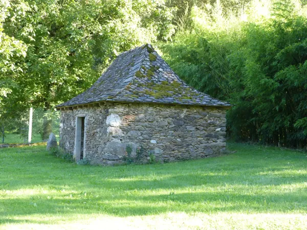 Camping - Aire naturelle de loisirs de La Mouline, OFFICE DE TOURISME AVEYRON SEGALA