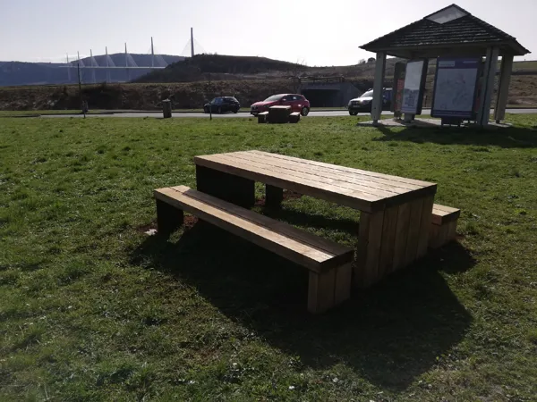 Aire de pique-nique de Brocuéjouls, OFFICE DE TOURISME DE MILLAU