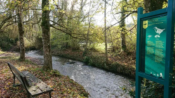 Aire de pique-nique, OFFICE DE TOURISME LARZAC VALLEES
