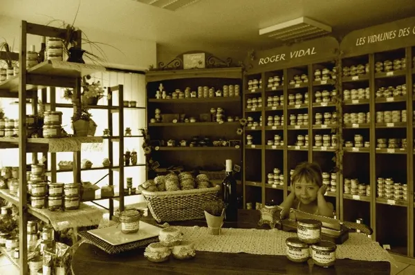 Magasin Roger Vidal St-Jean du Bruel, Charcuterie Aveyronnaise Roger Vidal