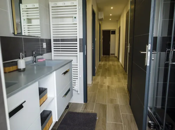 Grand gîte Vallée du Lot Aubrac - 12 personnes