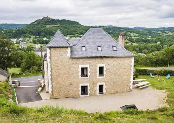 Grand gîte Vallée du Lot Aubrac - 12 personnes