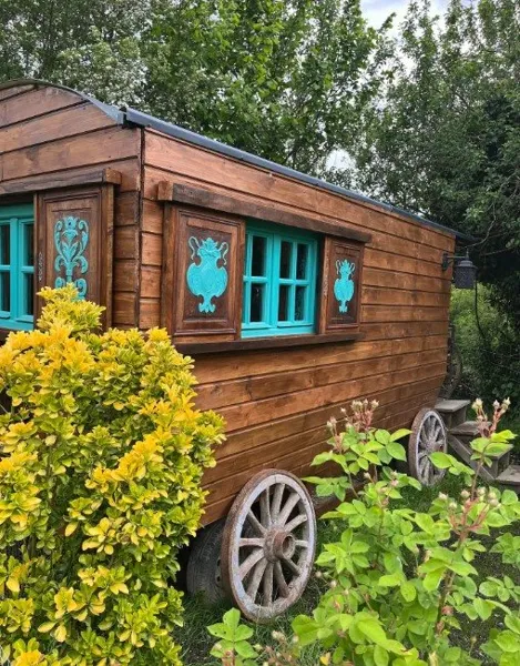 La Grange des 100 vallées - roulotte et spa