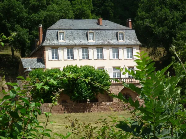Les Amoriers