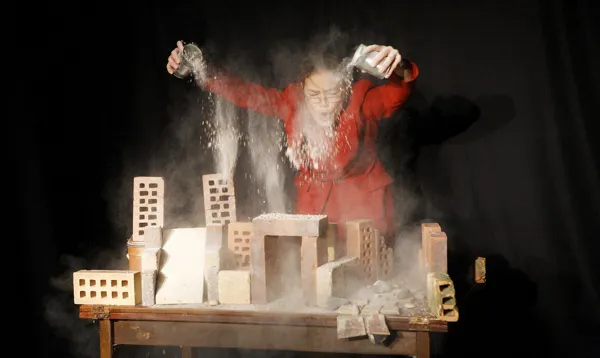 Spectacle de théâtre et de marionnettes