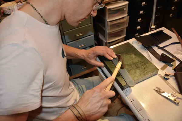 Métiers d'art en lumière -Maroquiniers La Rive