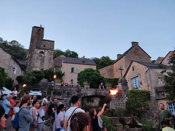 Visite guidée nocturne du hameau de St Grégoire, Office de Tourisme des Causses à l'Aubrac