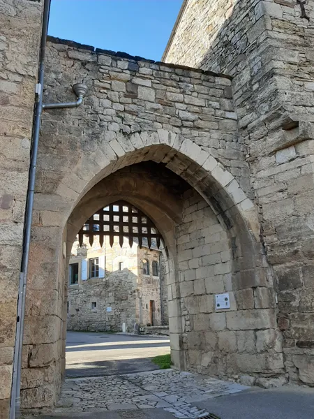 Visite guidée du village fortifié de Vimenet