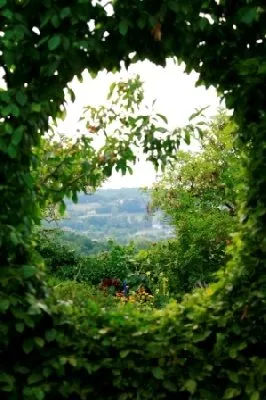 Le jardin de La Mothe (groupes), OFFICE DE TOURISME DE VILLENEUVE D'AVEYRON