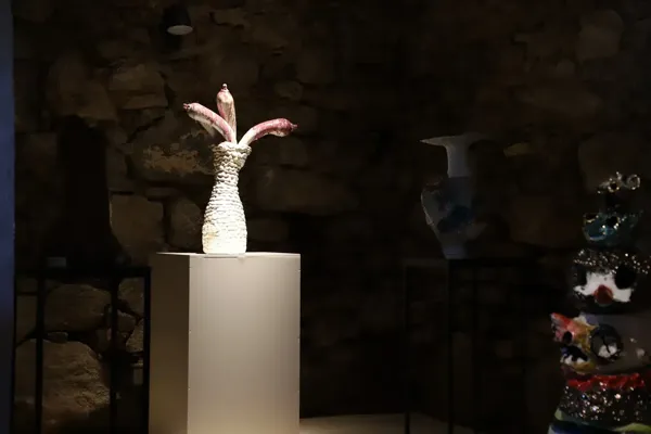 Domaine de Bassinet : regard sur la céramique contemporaine