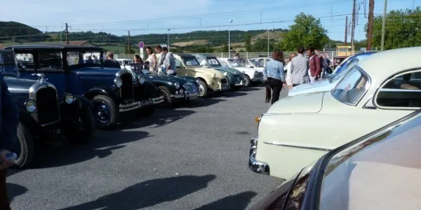 8ème Grand rassemblement de véhicules anciens à Sévérac-le-Château