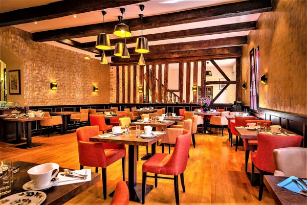 petit déj Continental de hôtel Sainte-Foy de Conques en Aveyron, 