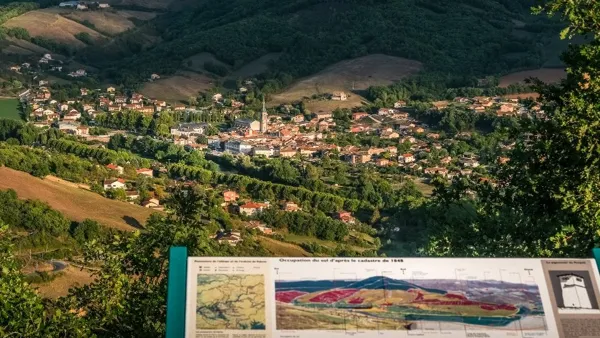 N°7 VTT - Les Relais, OFFICE DE TOURISME PAYS DU ROQUEFORT