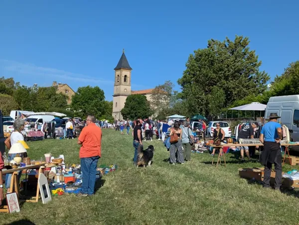 Vide grenier de Saint-Germain