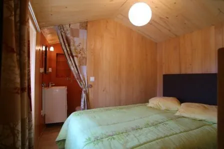 Les Gîtes du Hameau de Bouyssi, ROQUEFORT TOURISME