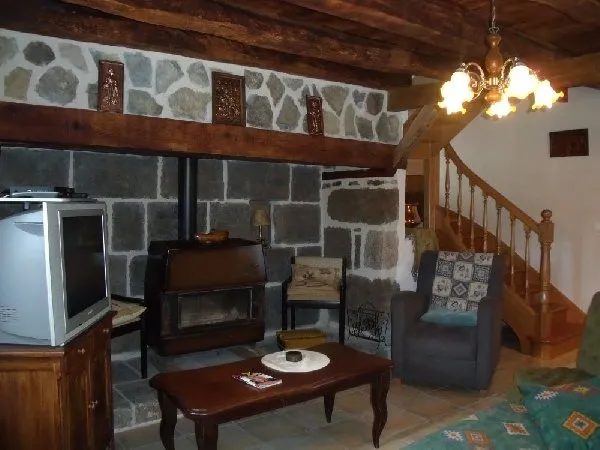 Mlle Nicole BAPTISTAT, OFFICE DE TOURISME DU CANTON DE MUR DE BARREZ