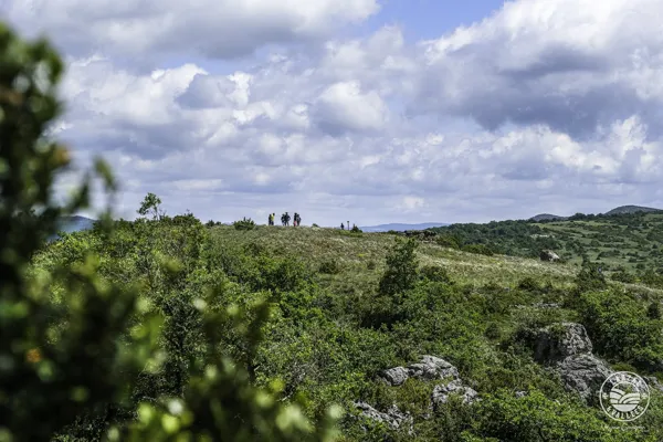 Randonnée Le Trail, ©Virginie Govignon - OT Larzac et Vallées