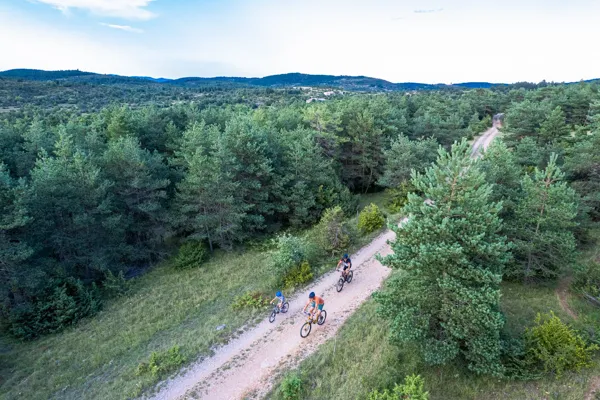Circuit VTT De la Baraque froide à Fontvive, OFFICE DE TOURISME LARZAC VALLEES - Virginie Govignon