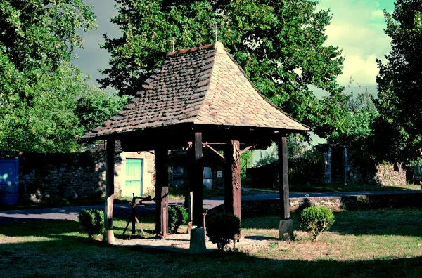 Oreilles en balade- circuit voiture- Le travail de Sauveterre-de-Rouergue, H.Vial