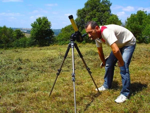 CAPETOILES (groupe), OFFICE DE TOURISME DE PARELOUP LEVEZOU