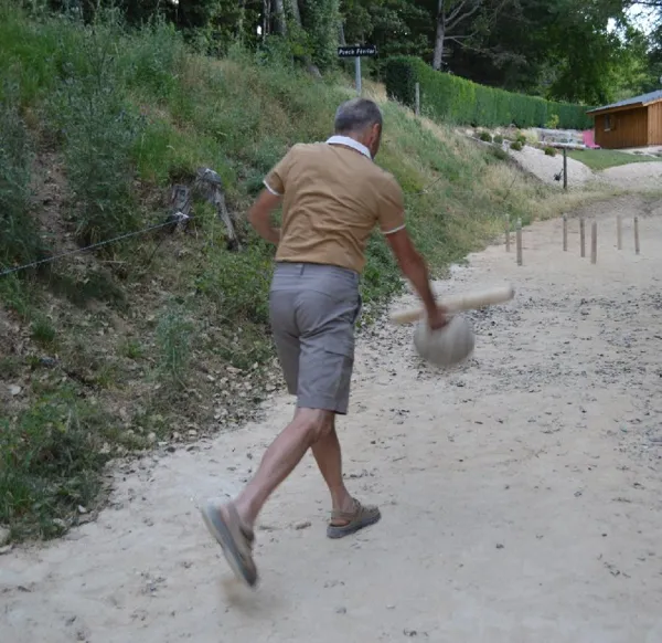 Le Jardin de Chalets - Quille, OFFICE DE TOURISME DE PARELOUP LEVEZOU