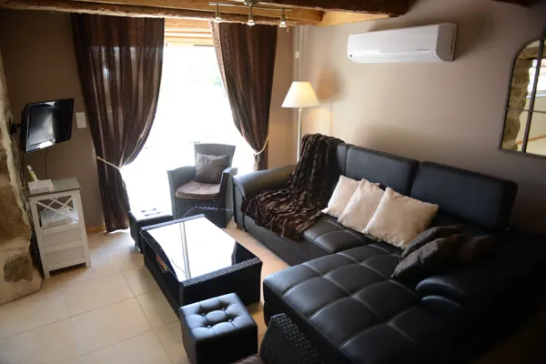 Salon avec vue sur la terrasse, Salon avec vue sur la grande terrasse