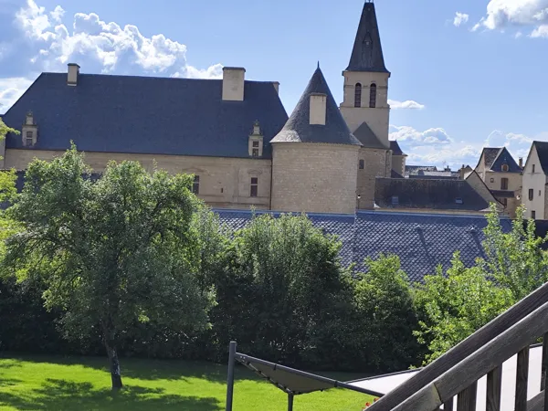 vue sur le château de Bournazel