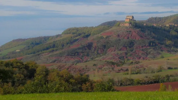 château et son environnement, Dominique Farail, château de Montaigut