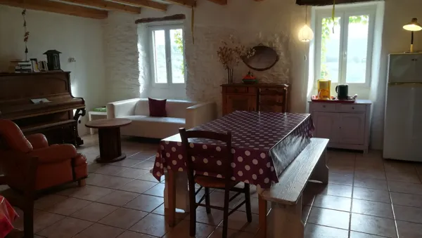 Moyen gîte, Gîte de Faragous (groupes)