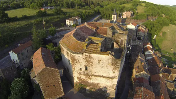 Château de Latour, Château de Latour-sur-Sorgues