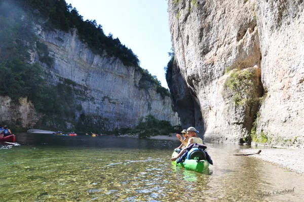Partie de canoë dans les gorges du Tarn., Claude Chambaud