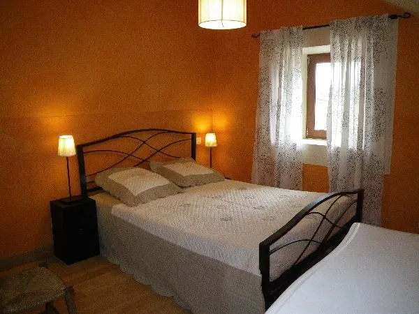Grande chambre, OFFICE DE TOURISME LARZAC TEMPLIER CAUSSES ET VALLEES