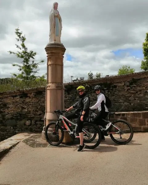 Location de VTT électriques de la ferme du lévézou, OFFICE DE TOURISME DE PARELOUP LEVEZOU