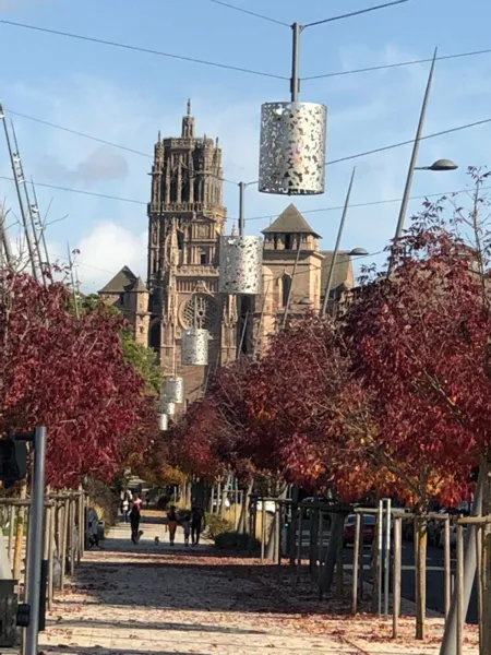 Chambre en bord de rivière - Florence Chauchard