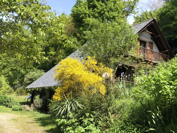 Chambre en bord de rivière