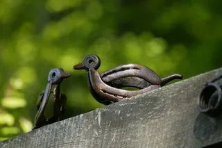 Sculptures réalisées par les habitants sur le Sentier de l'imaginaire, OFFICE DE TOURISME DU CANTON DE MUR DE BARREZ