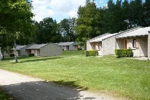 Village Vacances Yaloer accueil groupe, OFFICE DE TOURISME DE PARELOUP LEVEZOU