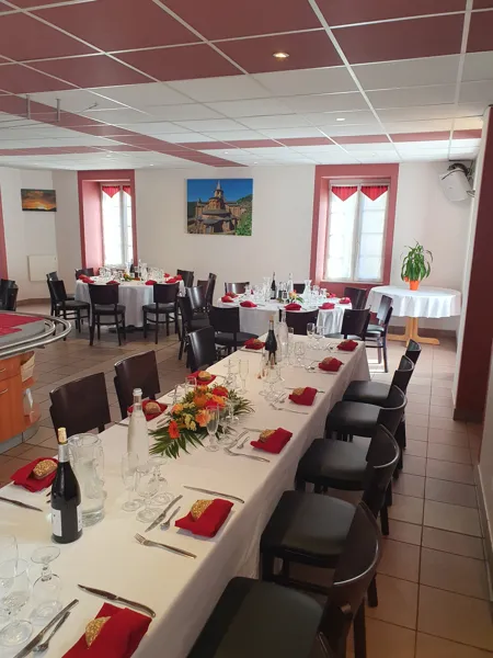 Les tablées, L'Hôtel des Bains