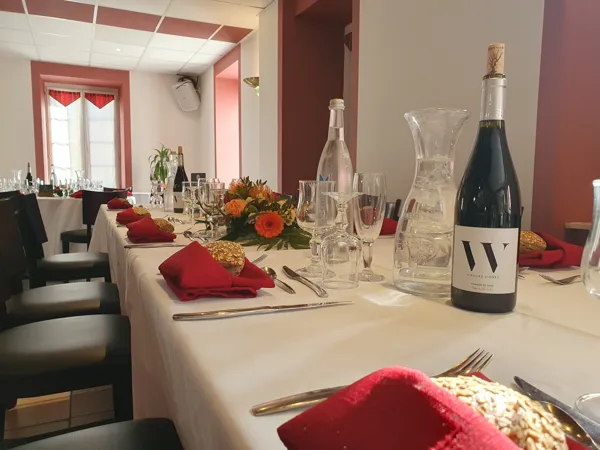 Les tablées, L'Hôtel des Bains