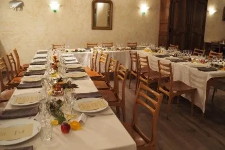 Grand Hôtel des Voyageurs (groupes), HOTEL DOUSSIERE - RESTAURANT L'ALICANTA