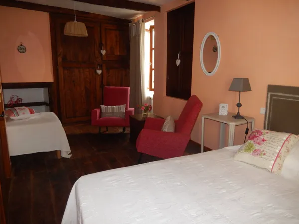 Les Hirondelles, Les Hirondelles