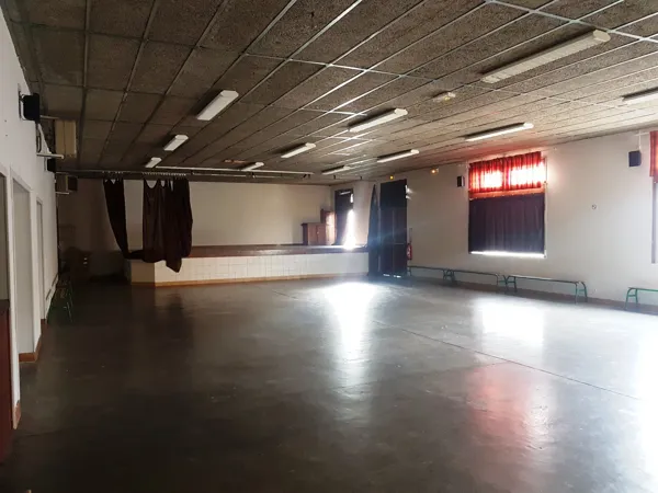 Salle des fêtes de Séverac l'Eglise, Office de Tourisme des Causses à l'Aubrac