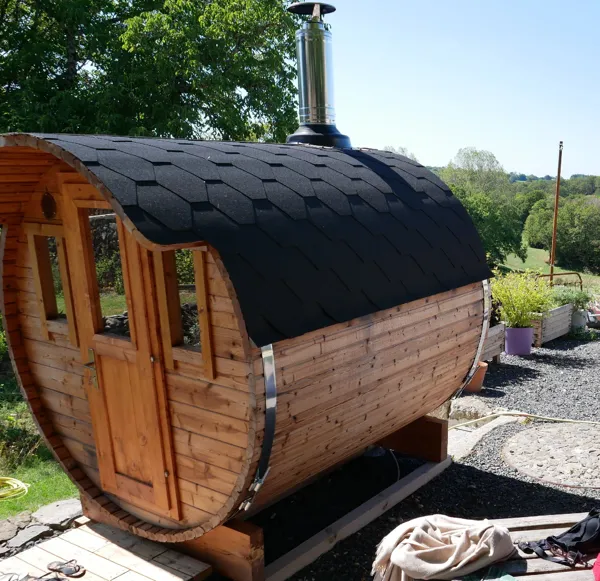 Les Granges d'Ucafol - Bee Aubrac (groupes), Les granges d'Ucafol