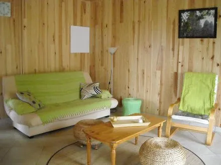 A l'Orée du Bois, Jacqueline et André Lescure