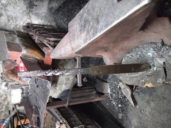 La Forge de Denys, Coutelier Forgeron de Conques