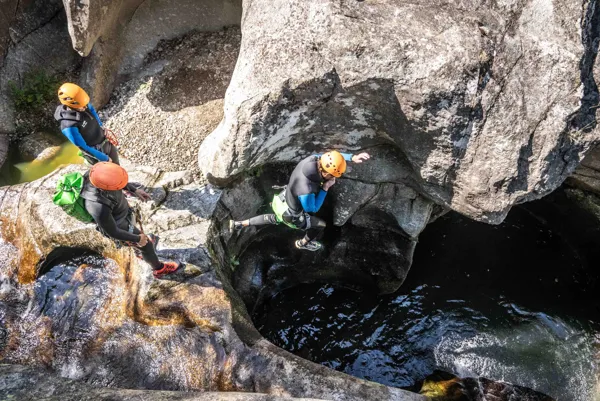 Canyoning (avec ou sans cordes), Millau communication