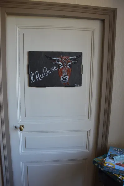 Entrée chambre l'Aubrac, Jérémy BURGUIERE